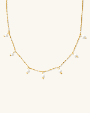 Liva Pearl Necklace